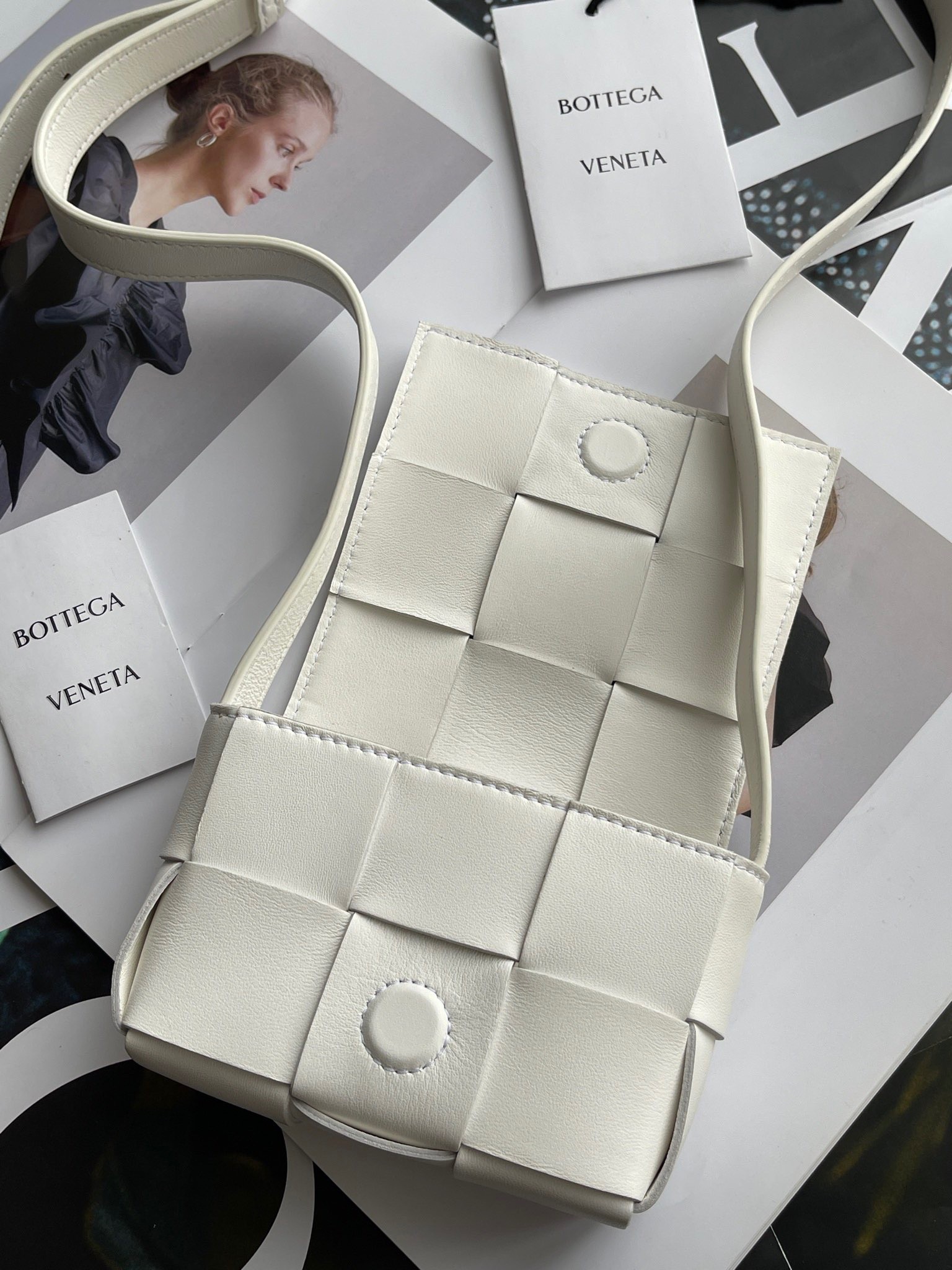 Bottega Veneta Candy Cassette Bag In White Lambskin 117