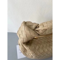 Bottega Veneta BV Jodie Teen Bag In Beige Intrecciato Leather 613