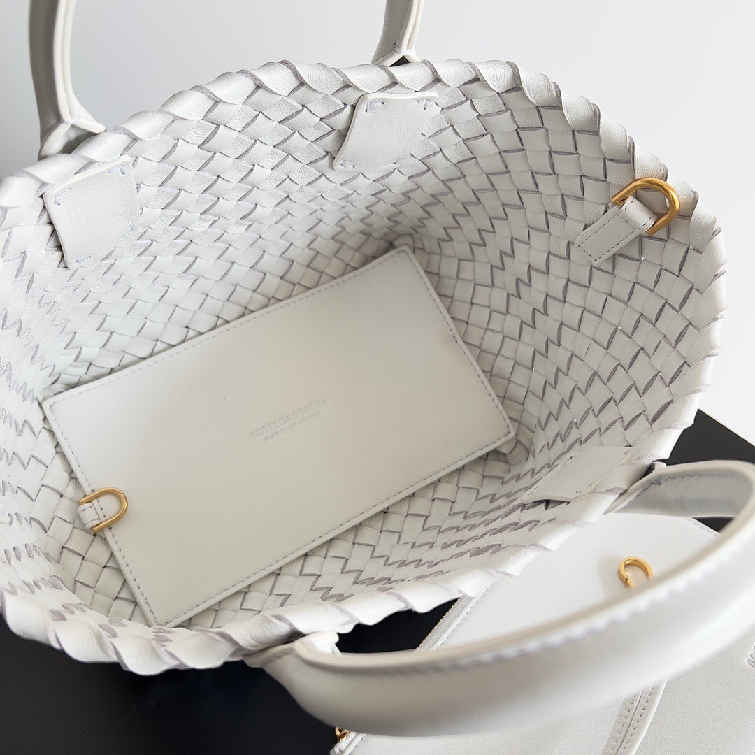 Bottega Veneta Mini Cabat Bag In White Intrecciato Lambskin 634