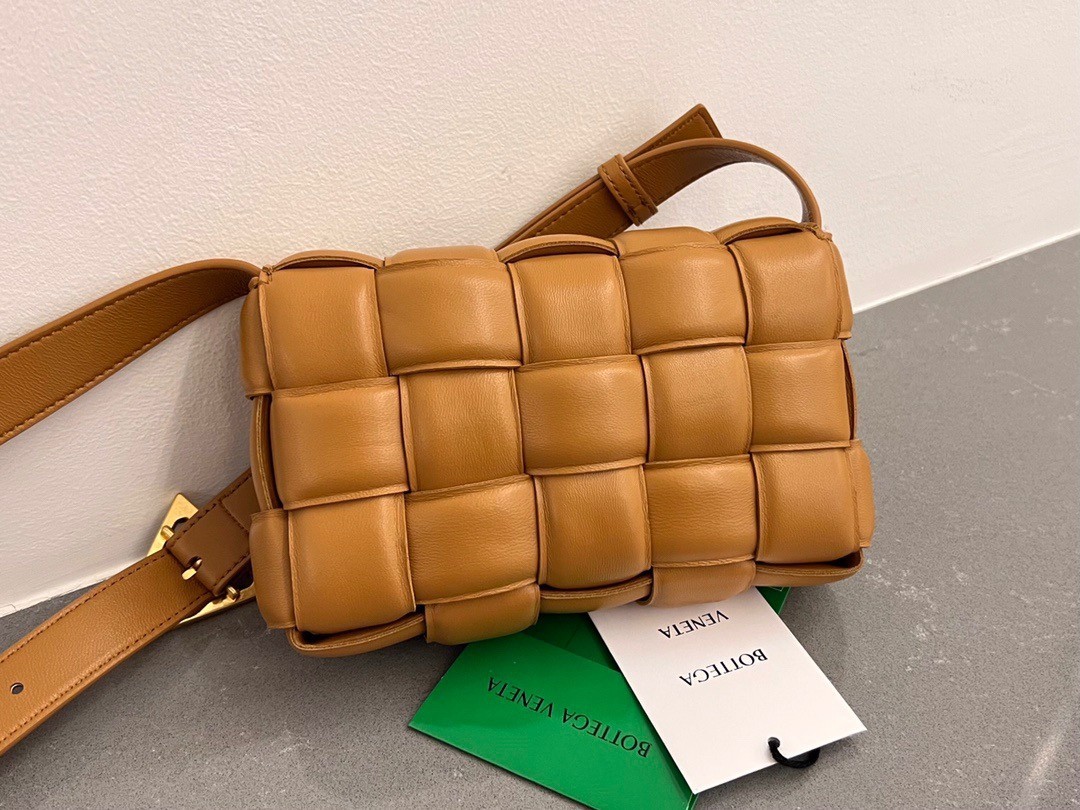 Bottega Veneta Small Padded Cassette Bag In Camel Lambskin 750