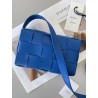 Bottega Veneta Cassett Bag In Blue Intrecciato Lambskin 037