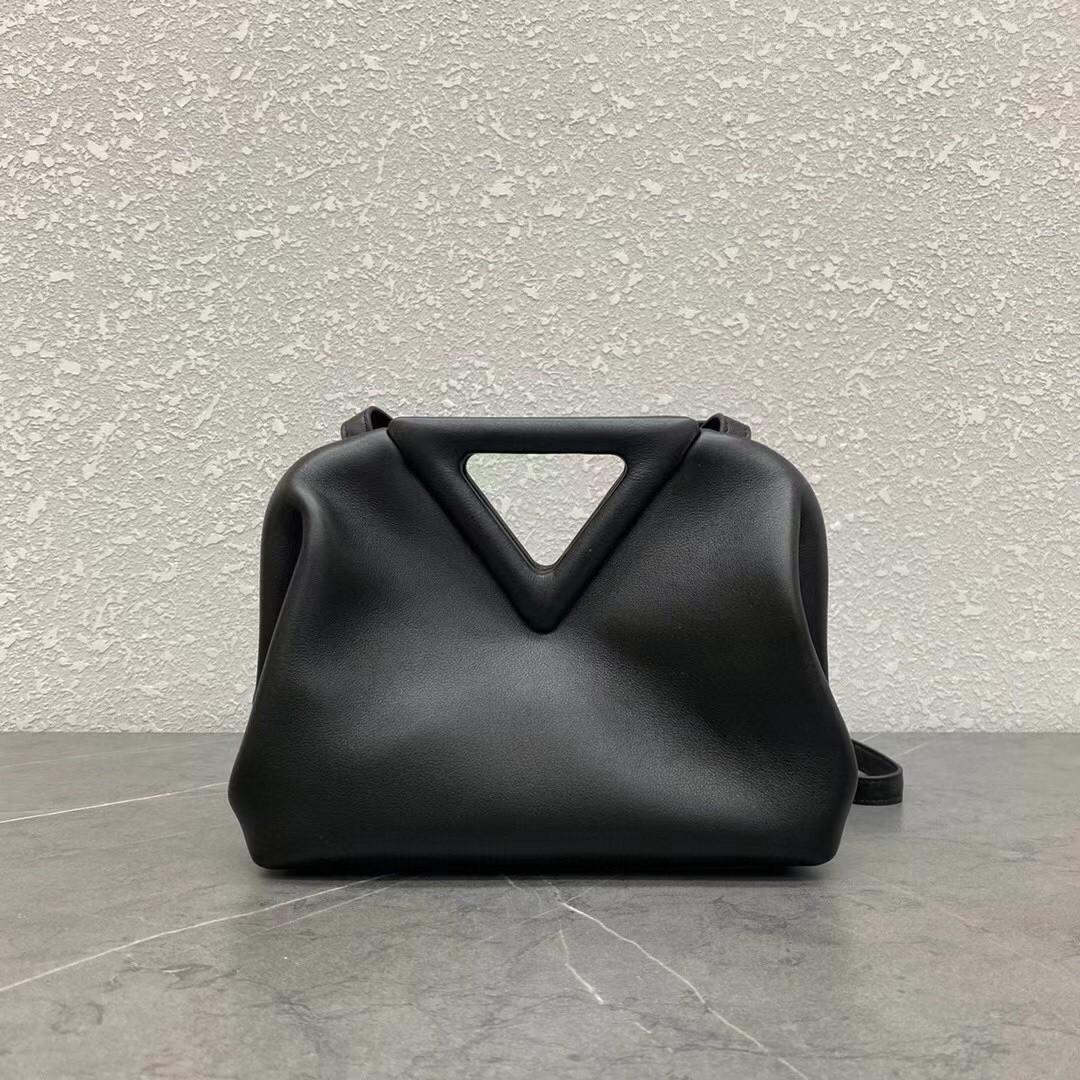 Bottega Veneta Small Point Top Handle Bag In Black Leather 148