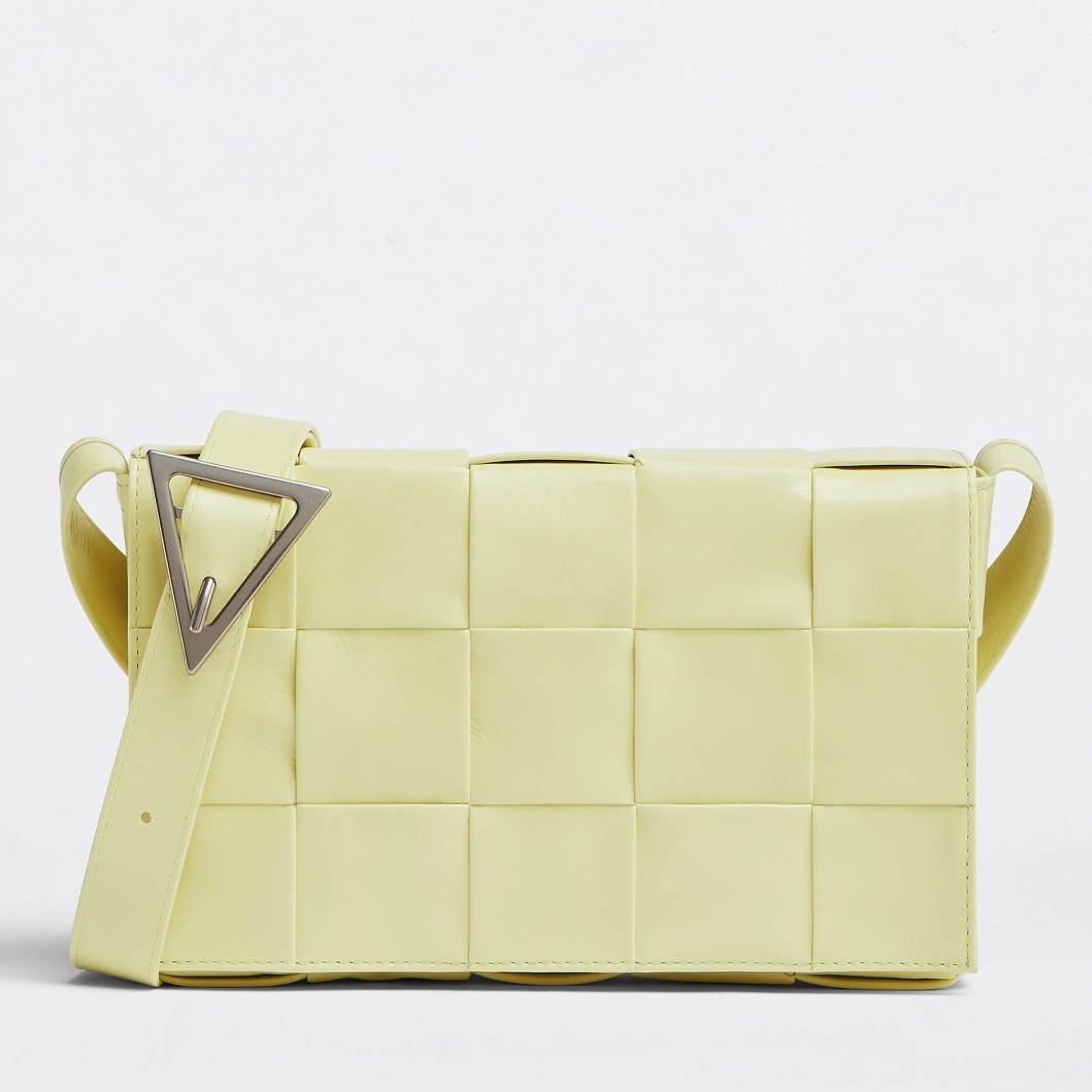 Bottega Veneta Cassett Bag In Lemon Wrinkled Calfskin 327