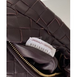 Bottega Veneta BV Jodie Mini Bag In Potion Intrecciato Lambskin 010