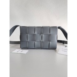 Bottega Veneta Cassett Bag In Thunder Intrecciato Lambskin 107