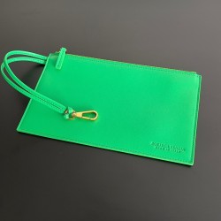 Bottega Veneta Cabat Medium Bag In Green Intrecciato Lambskin 810