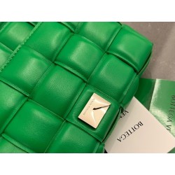 Bottega Veneta Small Padded Cassette Bag In Parakeet Lambskin 574