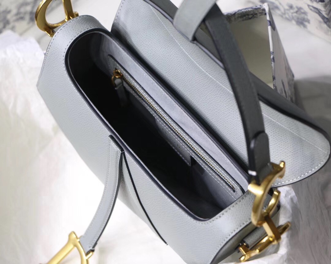 Dior Saddle Bag In Grey Grained Calfskin 002