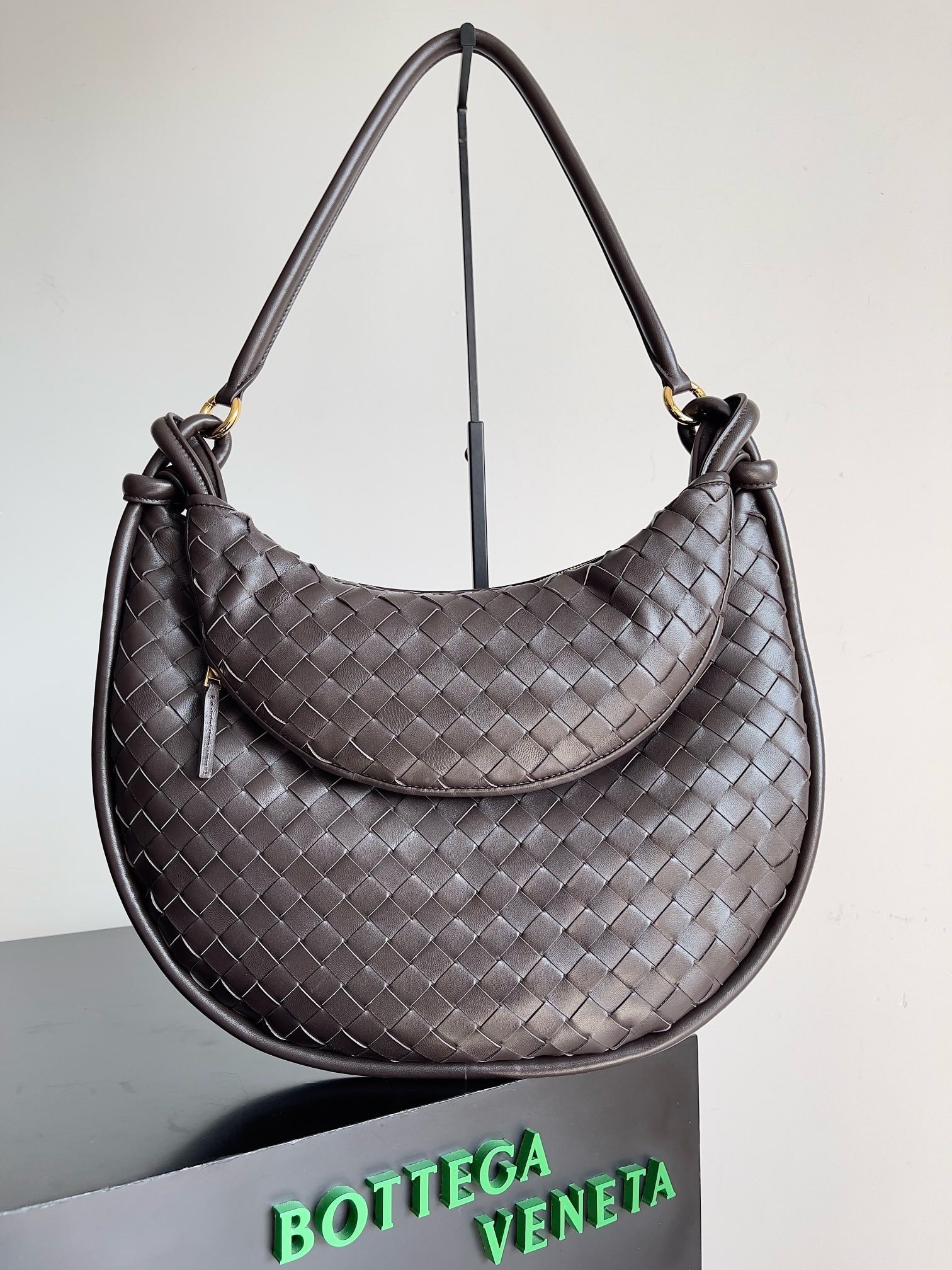 Bottega Veneta Gemelli Large Bag in Fondant Intrecciato Lambskin 177