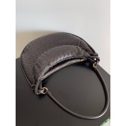 Bottega Veneta Gemelli Large Bag in Fondant Intrecciato Lambskin 177