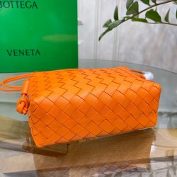 Bottega Veneta Loop Small Bag In Orange Intrecciato Lambskin 278