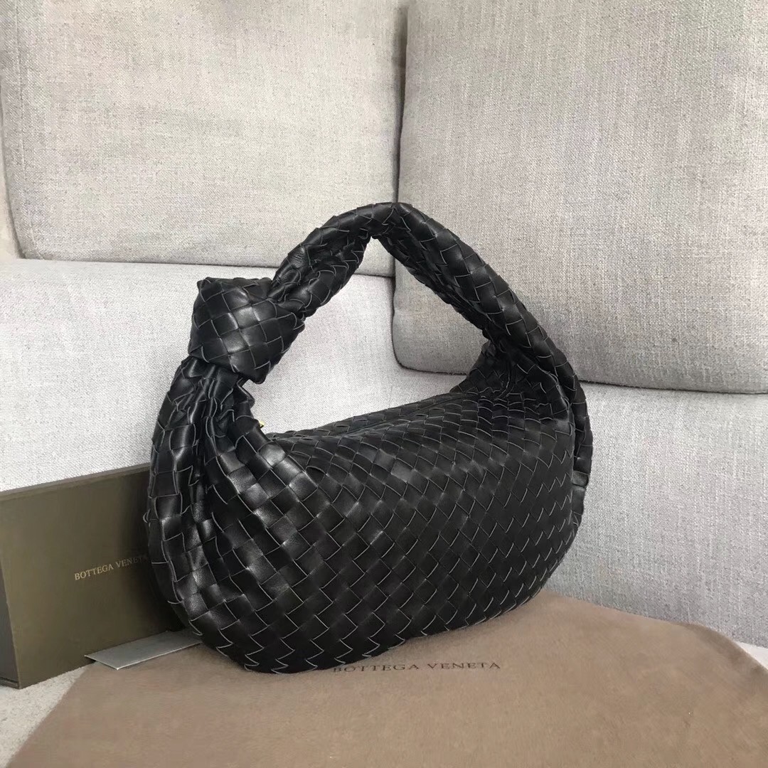 Bottega Veneta Large BV Jodie Bag In Black Woven Leather 162