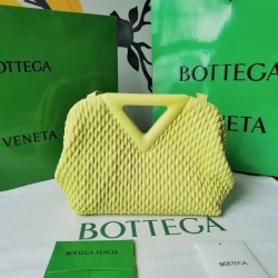 Bottega Veneta Small Point Bag In Seagrass Quilted Leather 921