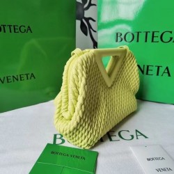 Bottega Veneta Small Point Bag In Seagrass Quilted Leather 921