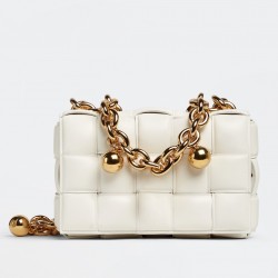 Bottega Veneta Chain Cassette Bag In White Lambskin 546