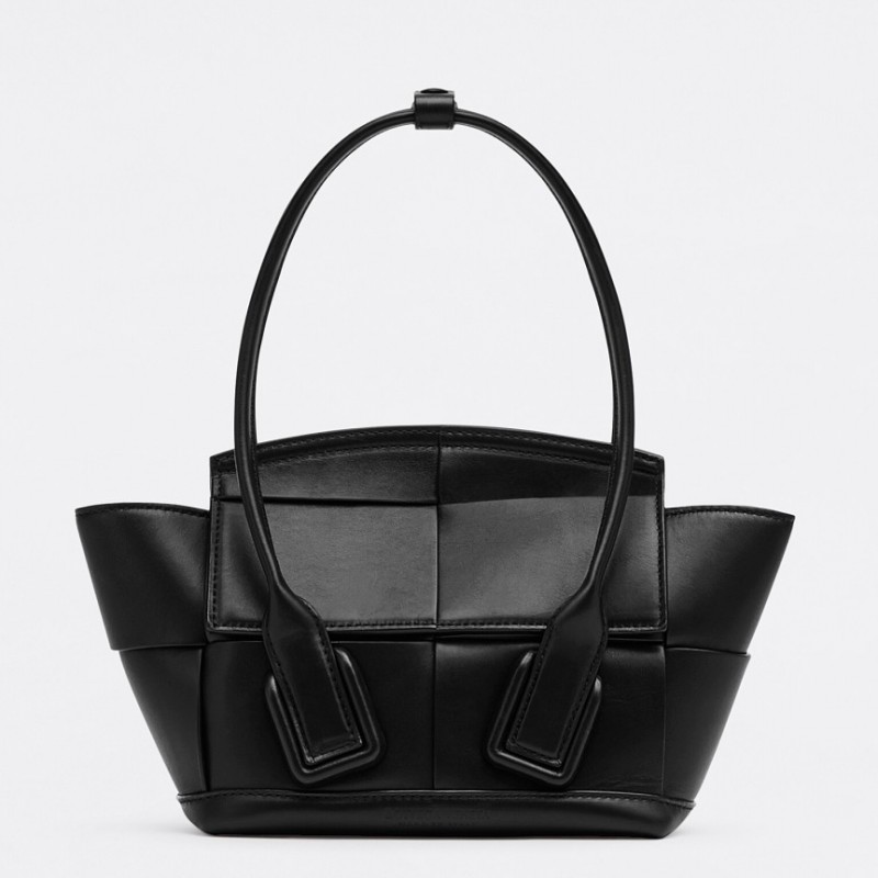 Bottega Veneta Mini Arco Bag In Black Intrecciato Calfskin 827