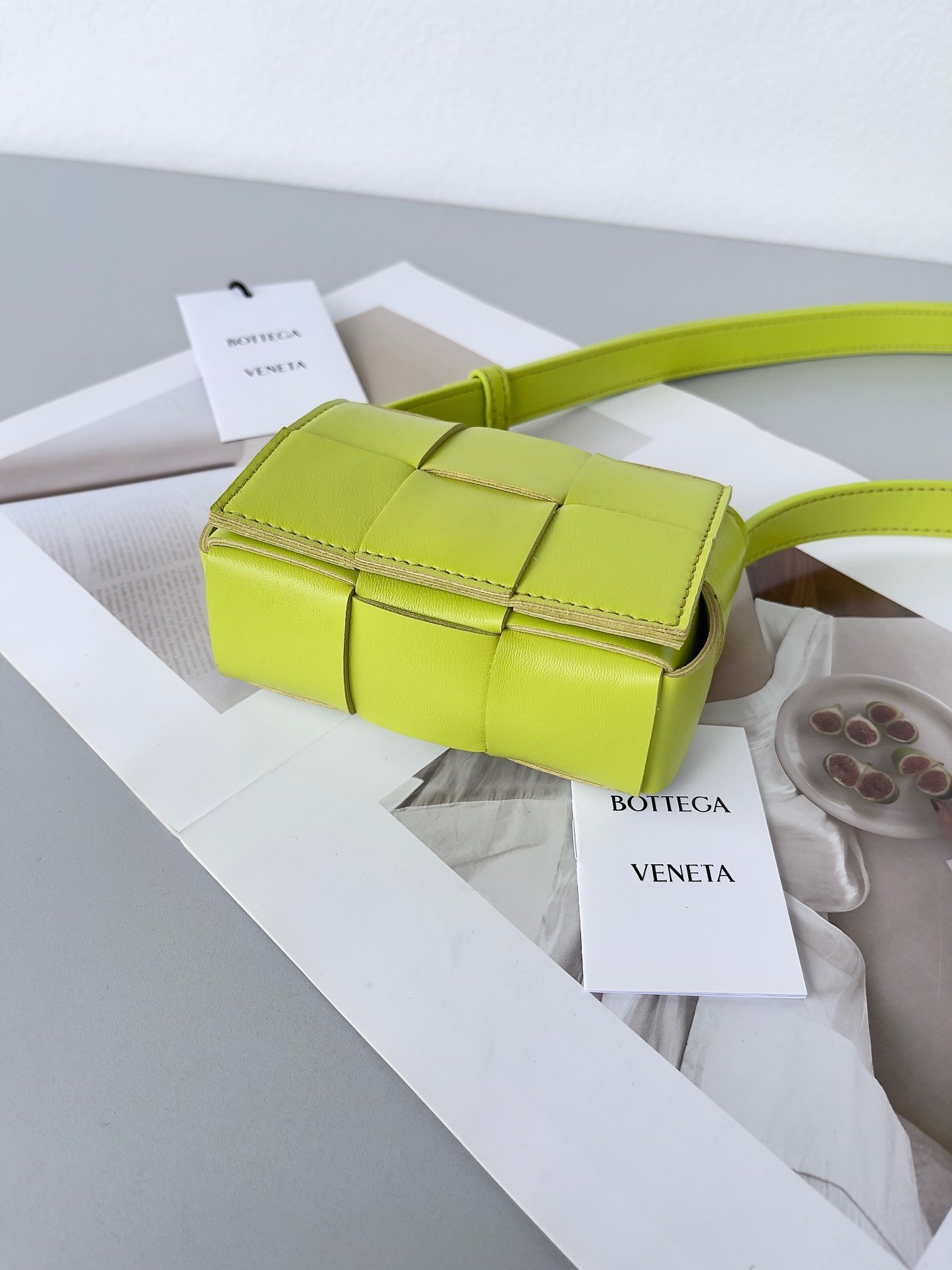 Bottega Veneta Candy Cassette Bag In Acid Kiwi Lambskin 979