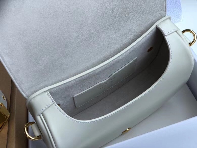 Dior Medium Bobby Bag In White Calfskin 473