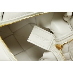 Bottega Veneta Mini Cassette Camera Bag In White Lambskin 284