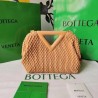 Bottega Veneta Small Point Bag In Peachy Quilted Leather 551