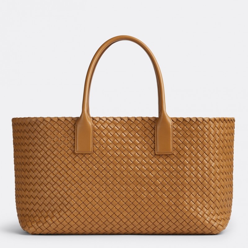 Bottega Veneta Medium Cabat Bag In Caramel Intrecciato Lambskin 715