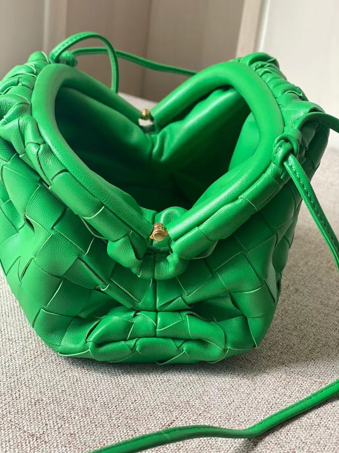 Bottega Veneta Mini Pouch In Green Intrecciato Lambskin 791