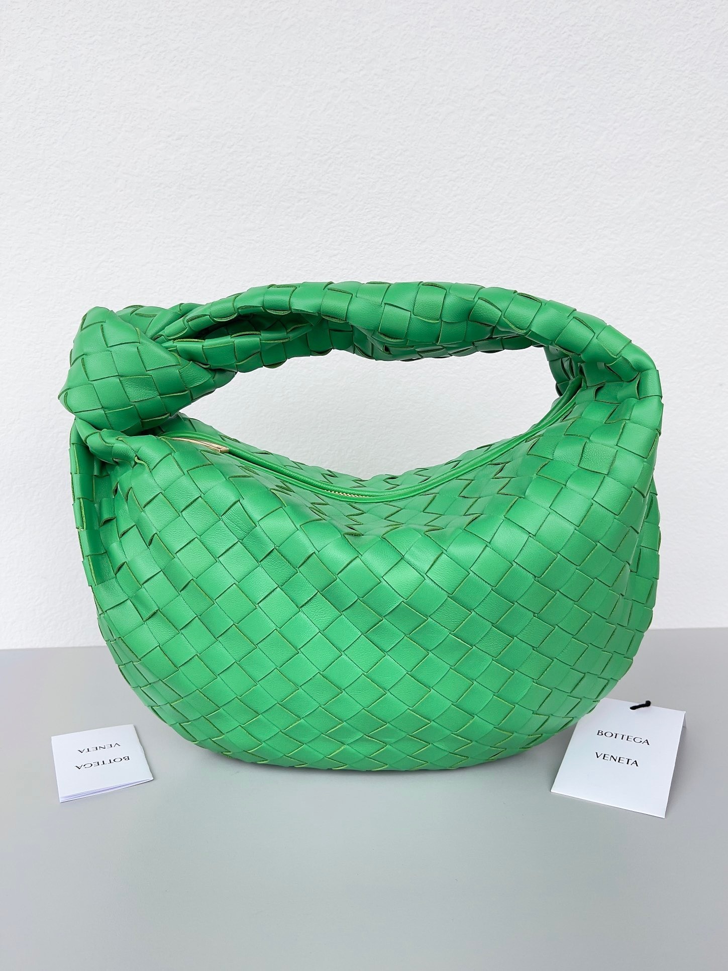 Bottega Veneta BV Jodie Teen Bag In Green Intrecciato Leather 898