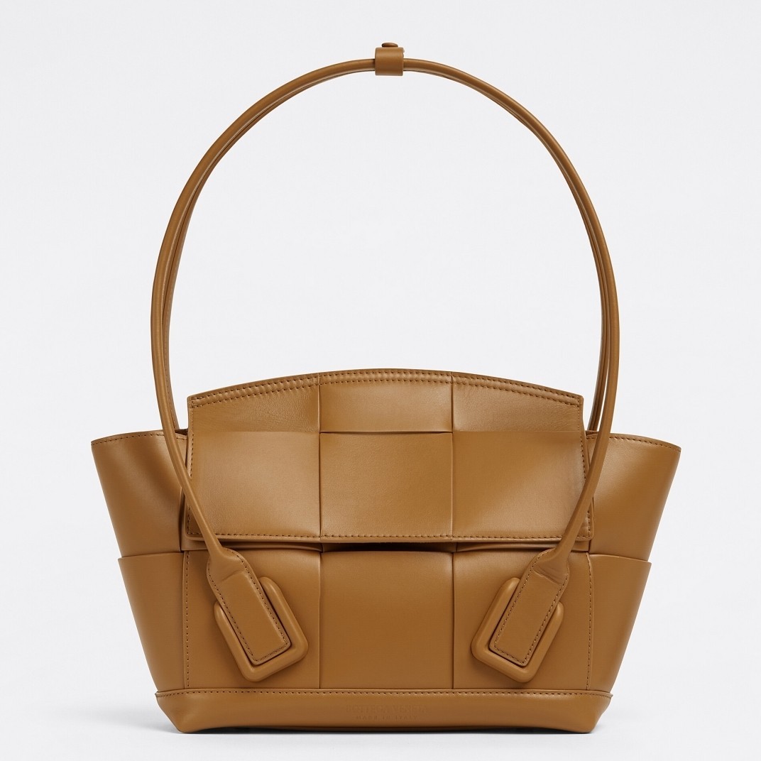 Bottega Veneta Arco Small Bag In Caramel Intrecciato Calfskin 988