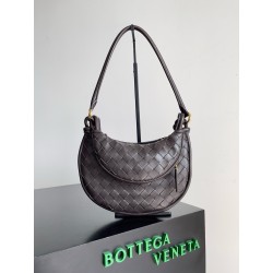 Bottega Veneta Gemelli Small Bag in Fondant Intrecciato Lambskin 025