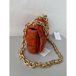 Bottega Veneta Chain Cassette Bag In Maple Suede 091