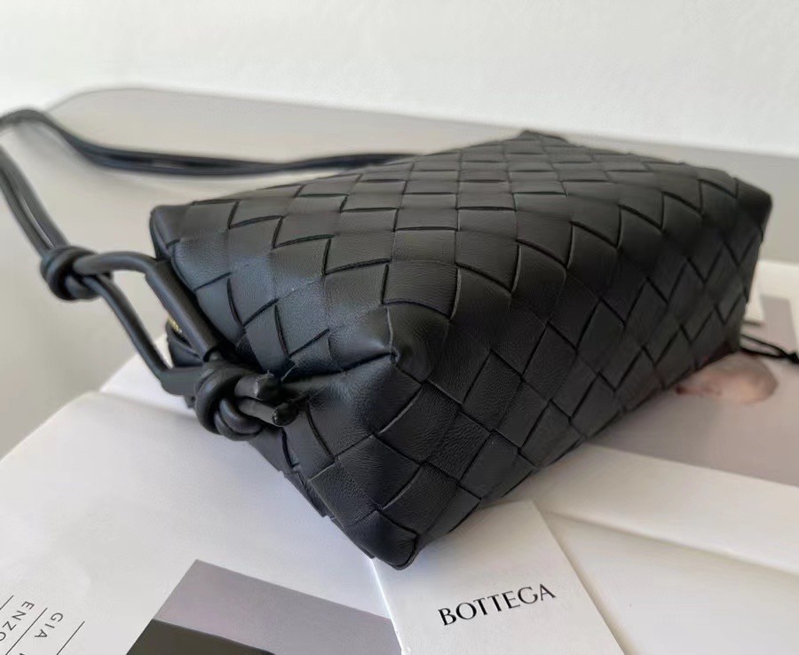 Bottega Veneta Mini Loop Bag In Black Intrecciato Lambskin 156