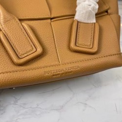 Bottega Veneta Mini Arco Bag In Caramel Intrecciato Leather 349