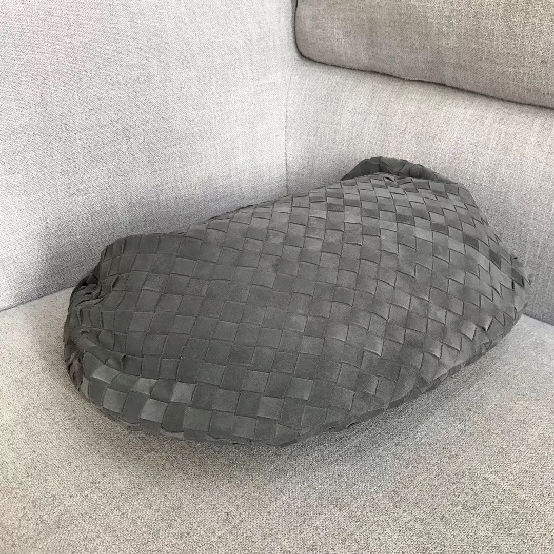 Bottega Veneta Large BV Jodie Bag In Grey Woven Suede 381