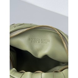 Bottega Veneta BV Jodie Mini Bag In Travertine Intrecciato Lambskin 670