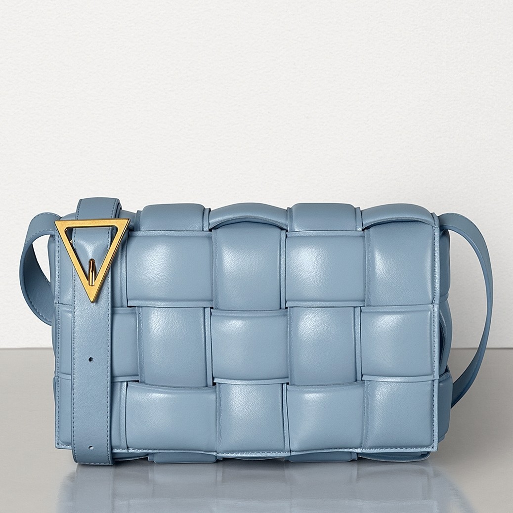 Bottega Veneta Padded Cassette Bag In Ice Calfskin 698