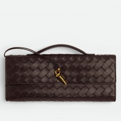 Bottega Veneta Andiamo Clutch with Handle in Fondant Intrecciato Lambskin 728