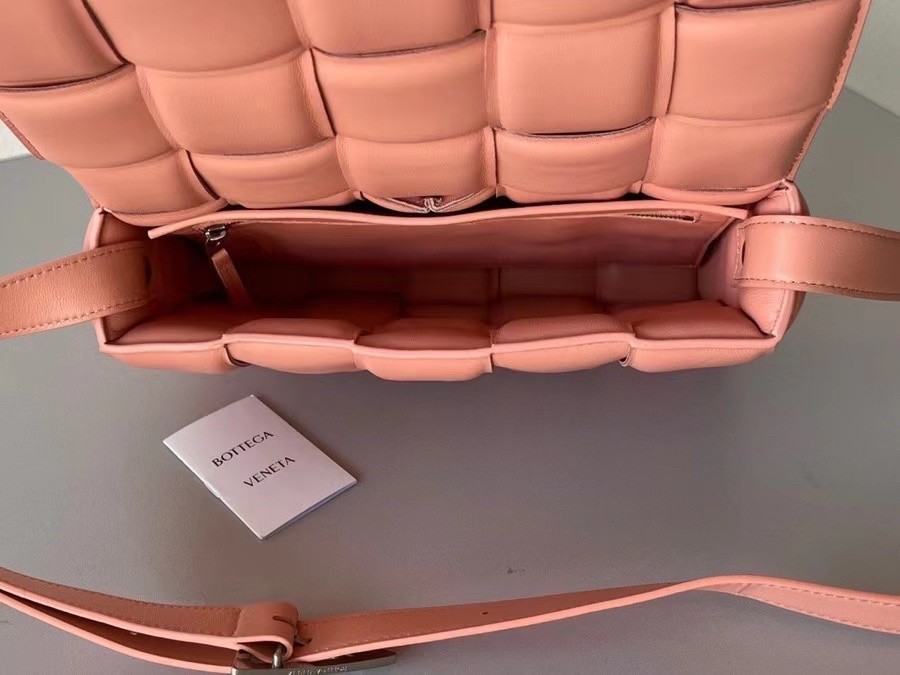 Bottega Veneta Padded Cassette Bag In Peachy Lambskin 783