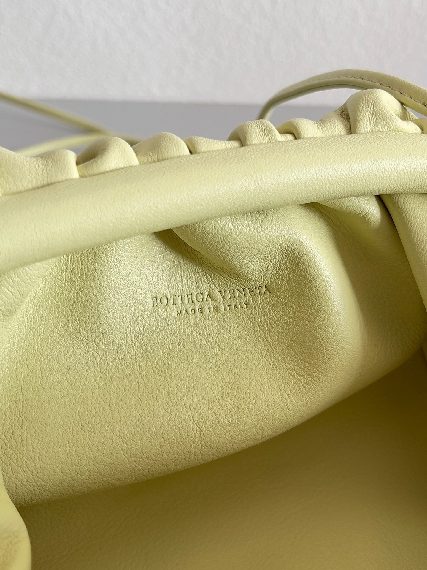 Bottega Veneta Mini Pouch Bag In Zest Washed Calfskin 825