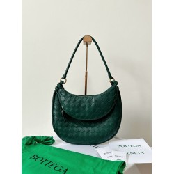 Bottega Veneta Gemelli Medium Bag in Emerald Green Intrecciato Lambskin 881