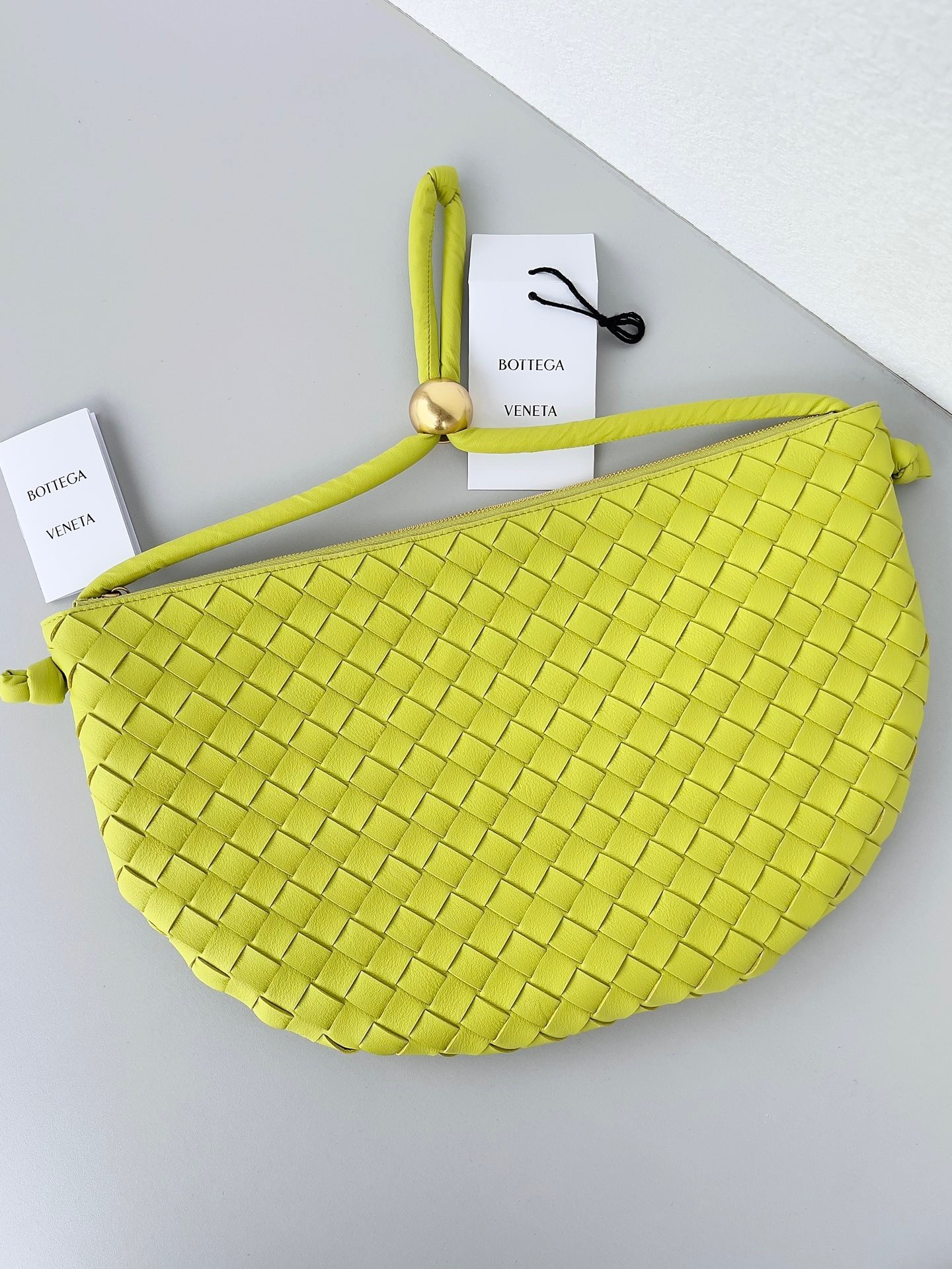 Bottega Veneta Turn Bag In Acid Kiwi Intrecciato Lambskin 940