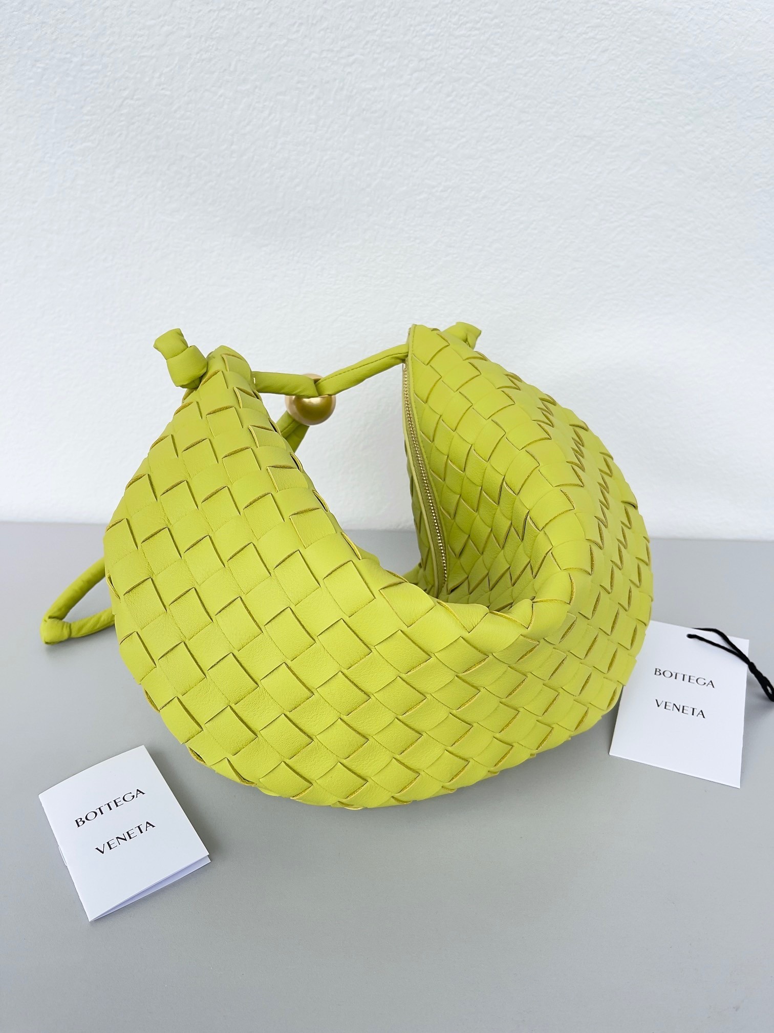 Bottega Veneta Turn Bag In Acid Kiwi Intrecciato Lambskin 940