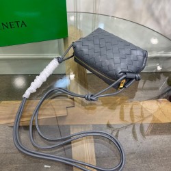 Bottega Veneta Loop Mini Bag In Grey Intrecciato Lambskin 495