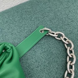 Bottega Veneta The Belt Chain Pouch In Green Nappa Leather 100