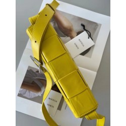 Bottega Veneta Cassett Bag In Yellow Wrinkled Calfskin 135