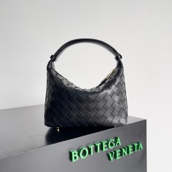 Bottega Veneta Mini Wallace Bag in Black Intrecciato Calfskin 873