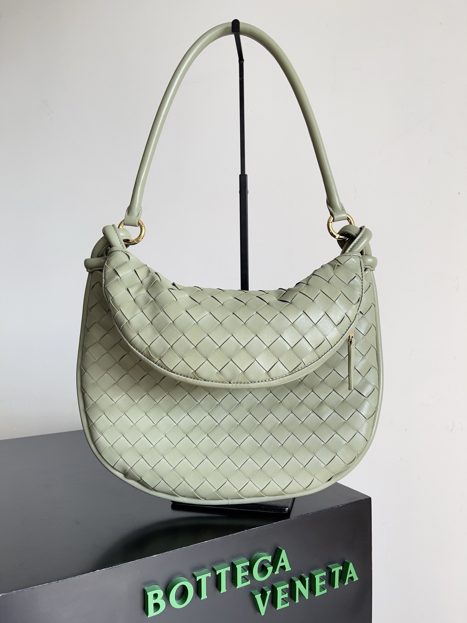 Bottega Veneta Gemelli Medium Bag in Travertine Intrecciato Lambskin 603