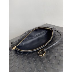 Bottega Veneta Gemelli Medium Bag in Black Intrecciato Lambskin 742