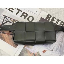 Bottega Veneta Cassette Belt Bag In Black Intrecciato Leather 034