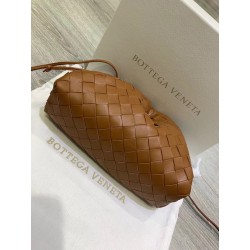 Bottega Veneta Mini Pouch In Caramel Intrecciato Lambskin 466