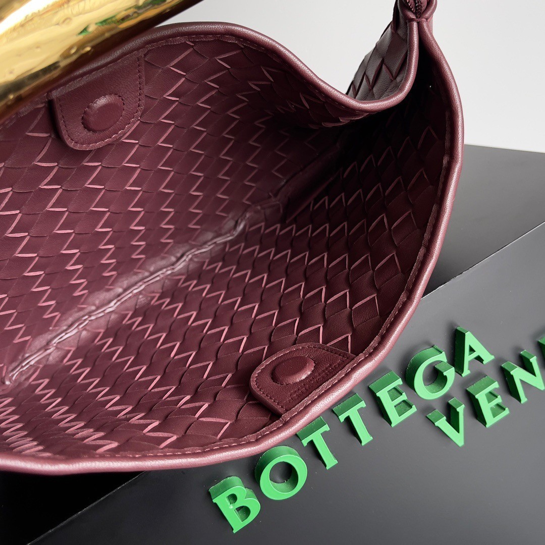 Bottega Veneta Small Sardine Bag In Barolo Intrecciato Lambskin 162